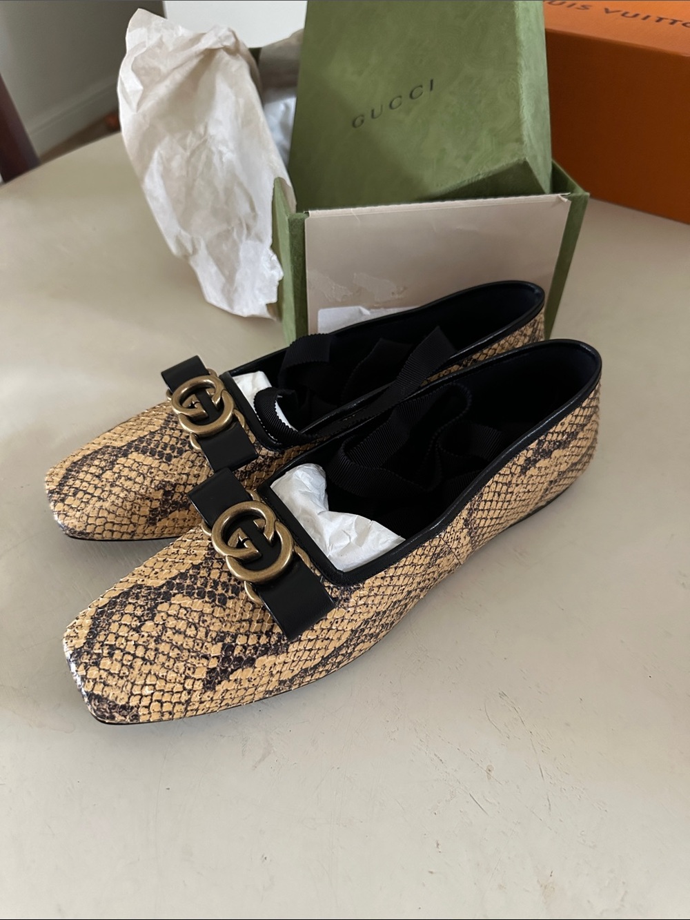 GUCCI New real python ballet flats Size 40 NIB